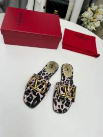 Picture of Valentino Slippers _SKUValentinosz35-40NW100270